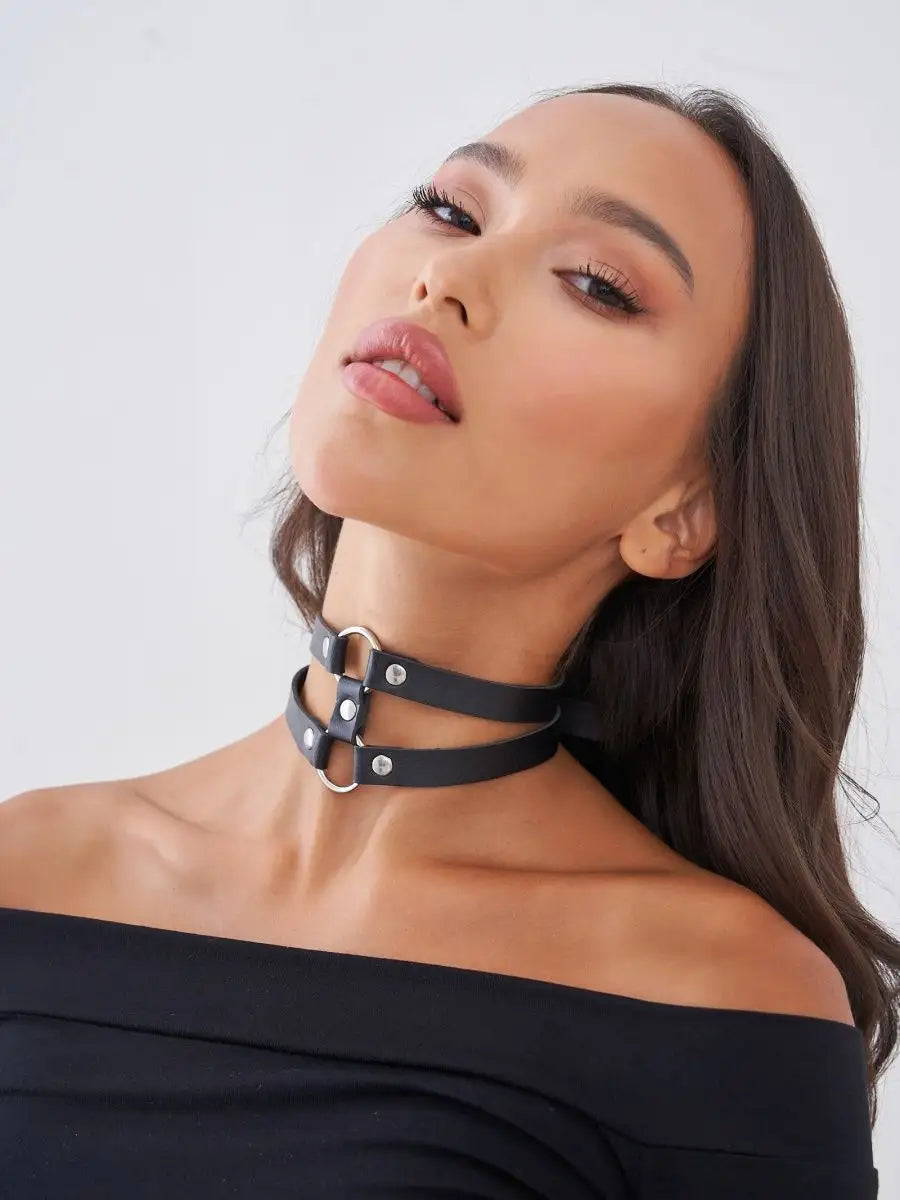 Nouvelle | Tour de cou double anneau | Noir