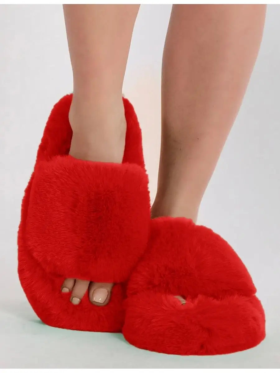 Nayla | Fluffy Hausschuhe