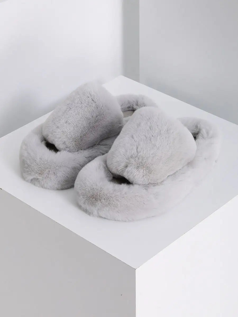 Maya | Fluffy Hausschuhe